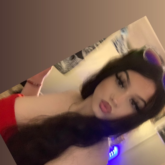 Meet your Posher, Nataly - Picture 1 of 1